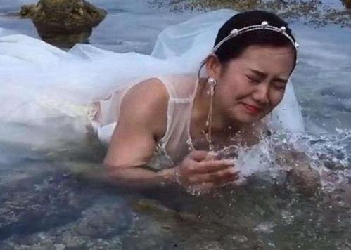 吃瓜群众新娘视频播放,揭秘婚礼现场幕后趣事